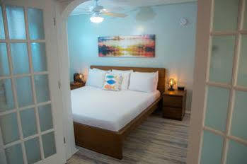 Florida Dolphin Hotel St. Pete Beach