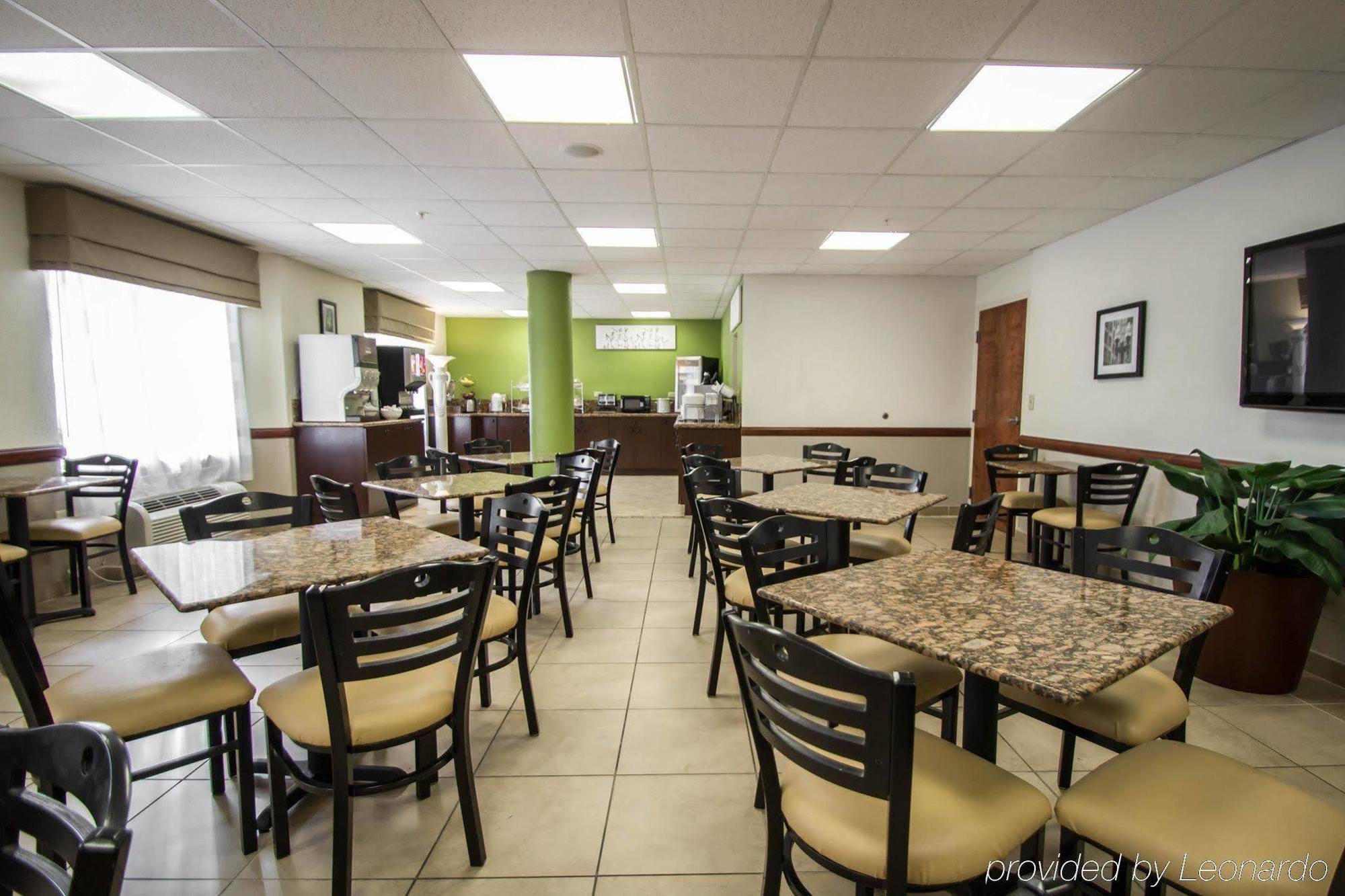 Sleep & Ft Lauderdale International Airport Hotel