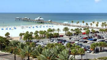 Pier House 60 Clearwater Marina