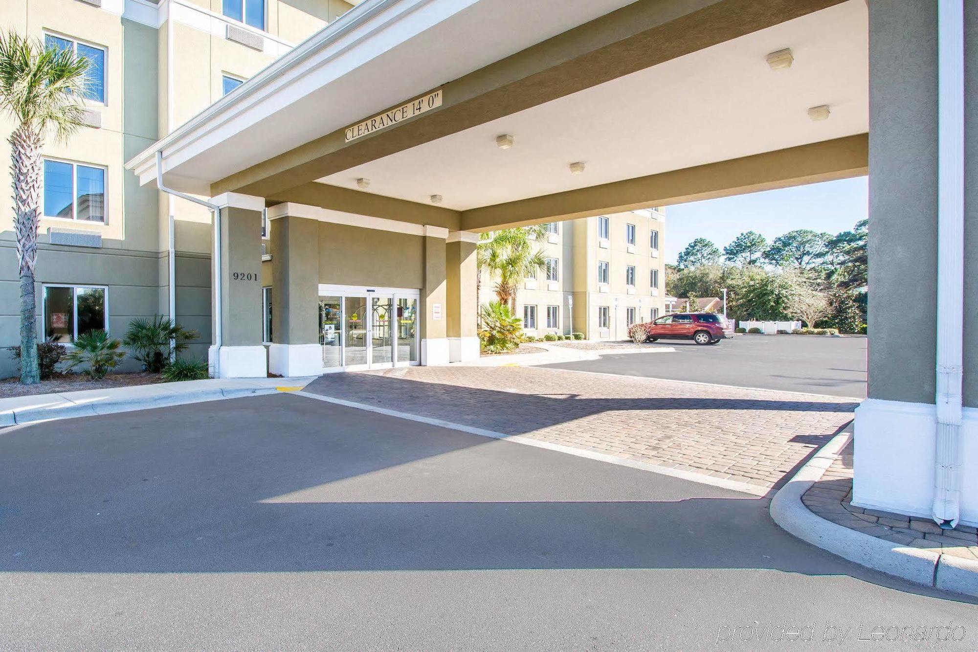 Garner Panama Northeast By Ihg Hotel 3*