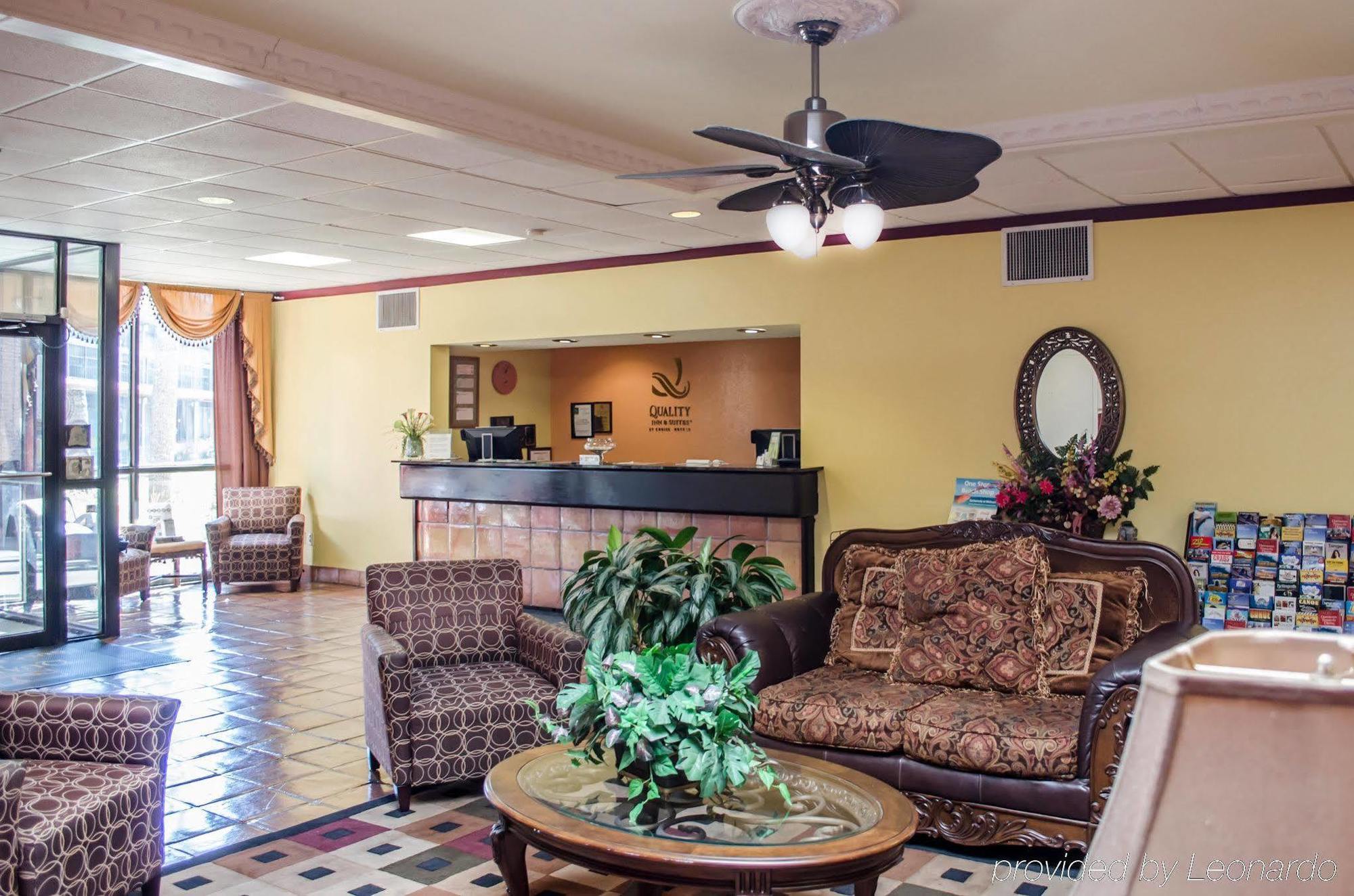 Quality & Bayside Near Pensacola 2*