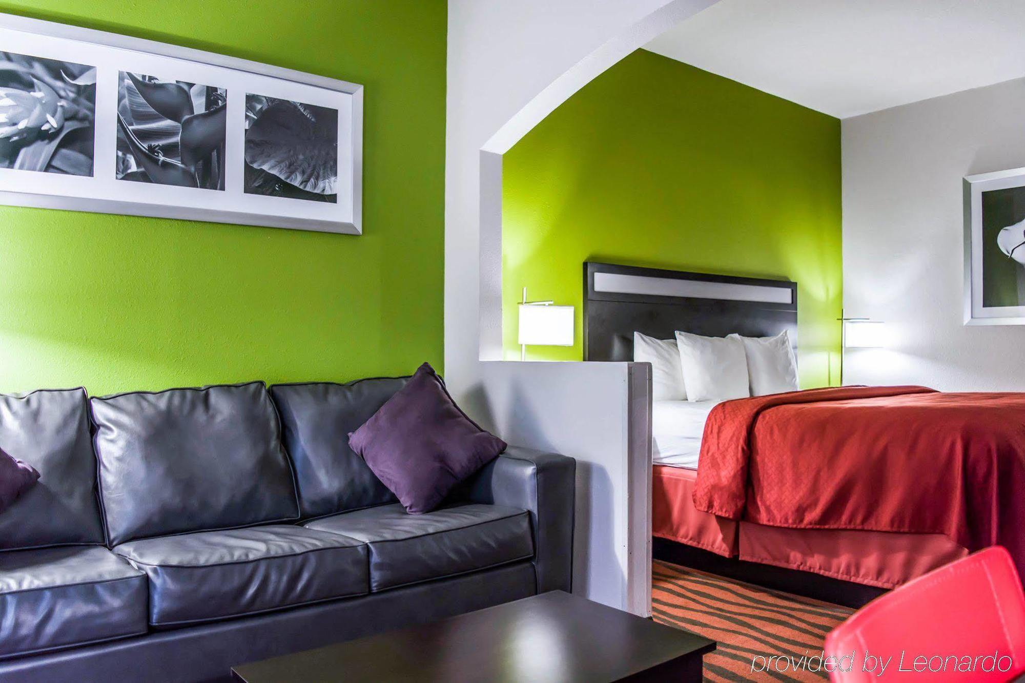 Quality Myers Airport I-75 Hotel 2*
