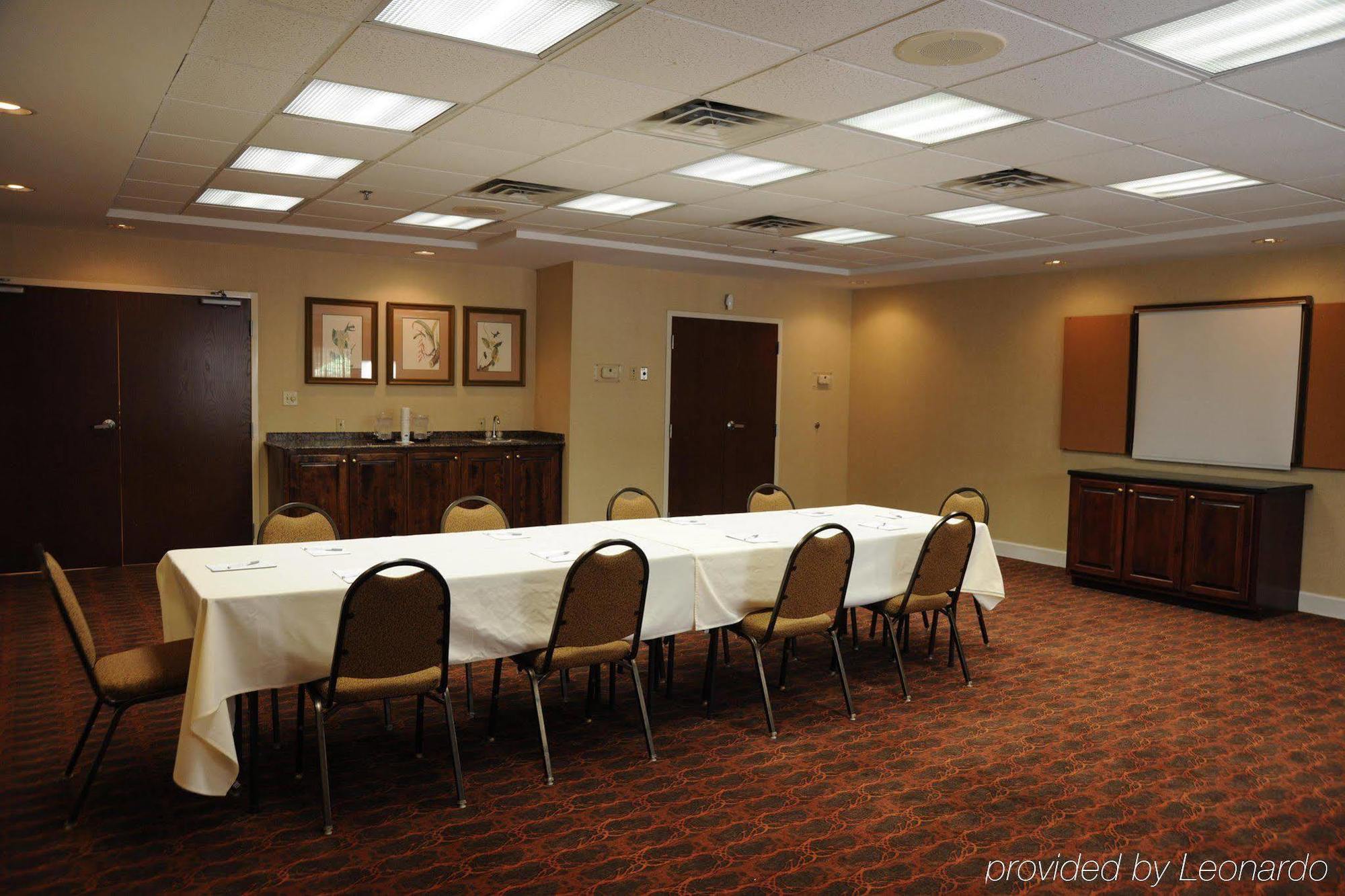 Hotel Hampton By Hilton Panama Upper Grand Lagoon