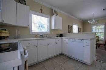 Caribbean Themed In Near Pensacola Resort 3*
