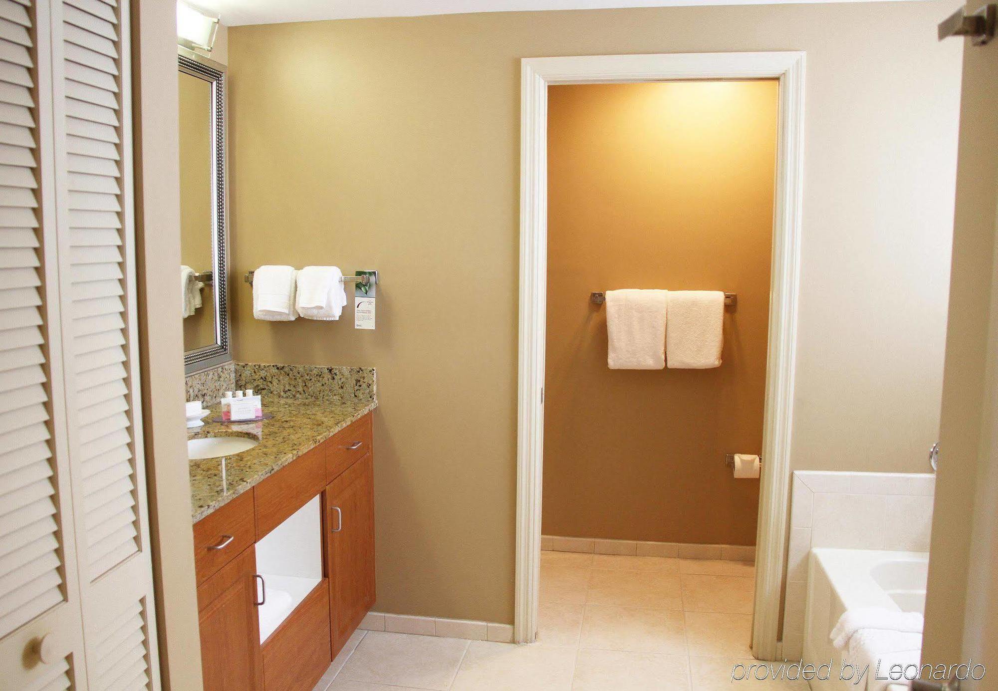 Lauderdale Pompano Beach/oceanfront 3* Pompano Beach