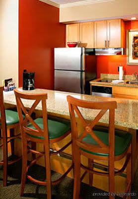 Lauderdale Pompano Beach/oceanfront Hotel 3*