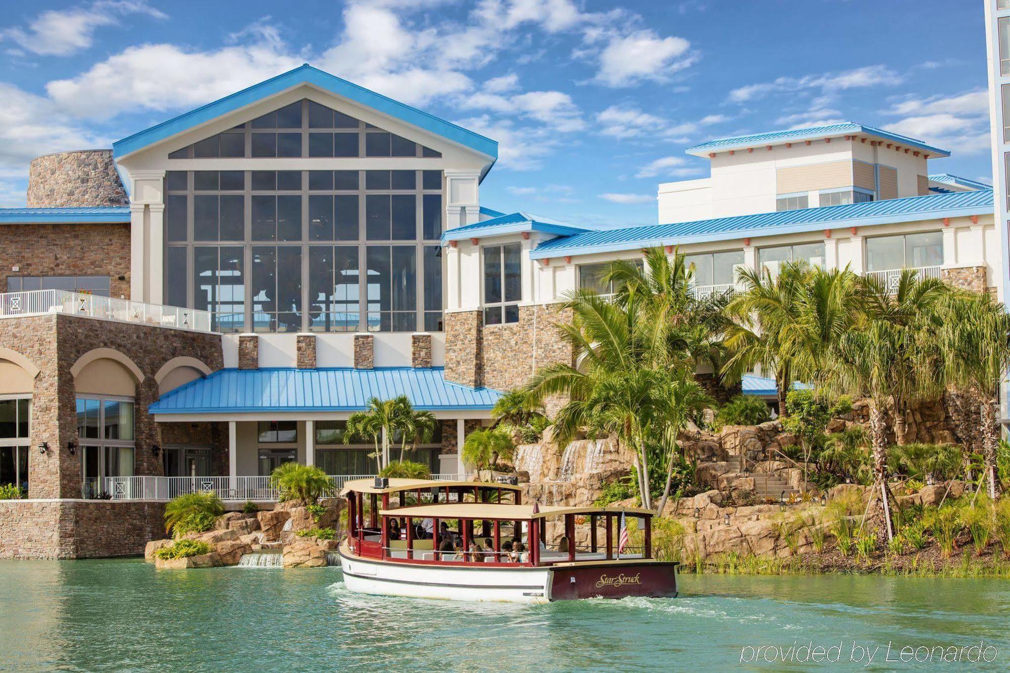 Universal's Loews Sapphire Falls Resort