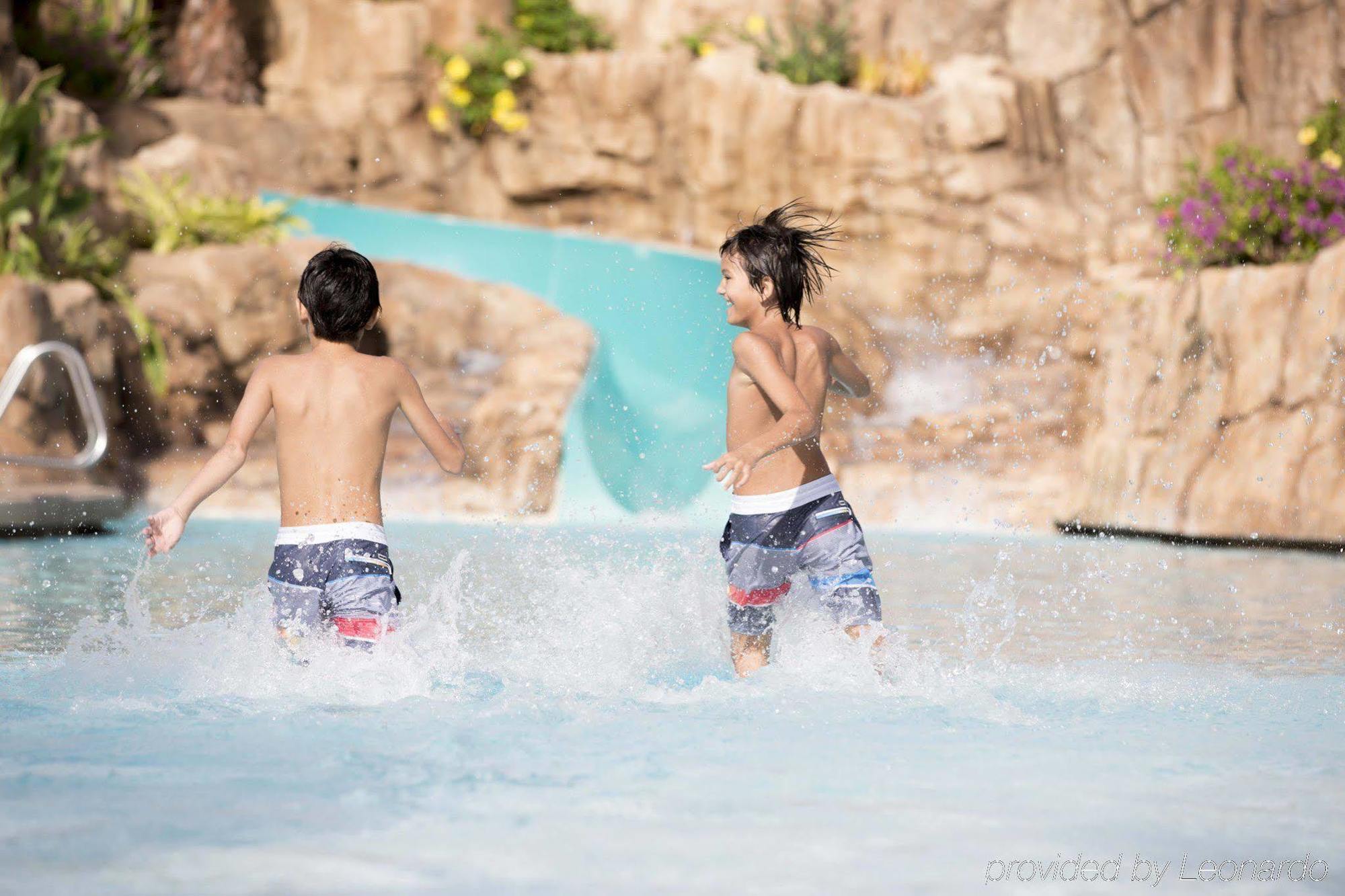 Universal's Loews Sapphire Falls Resort Orlando