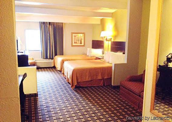 Hotel Ramada By Wyndham Orlando South 3*