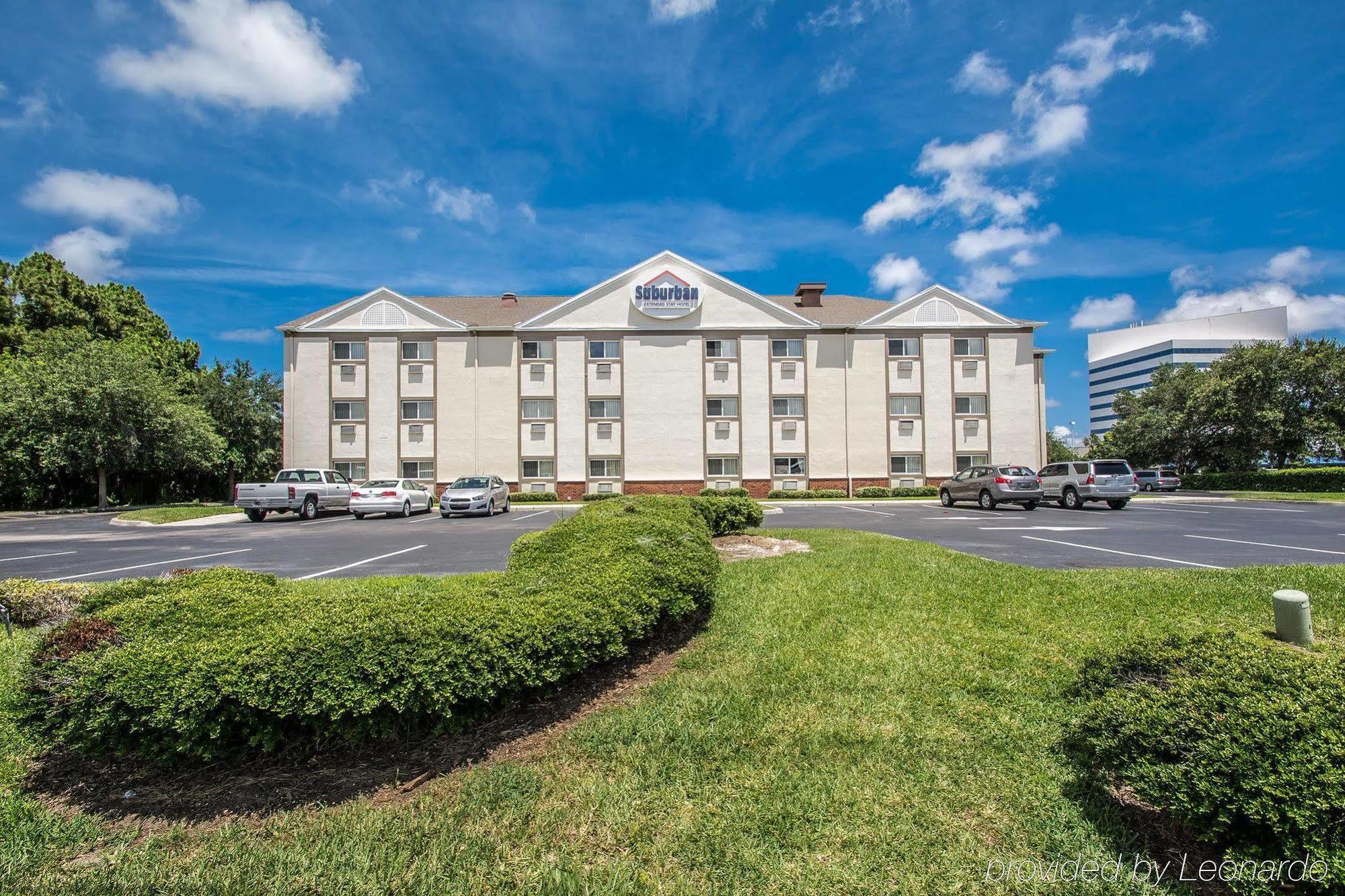 Suburban Airport Hotel
