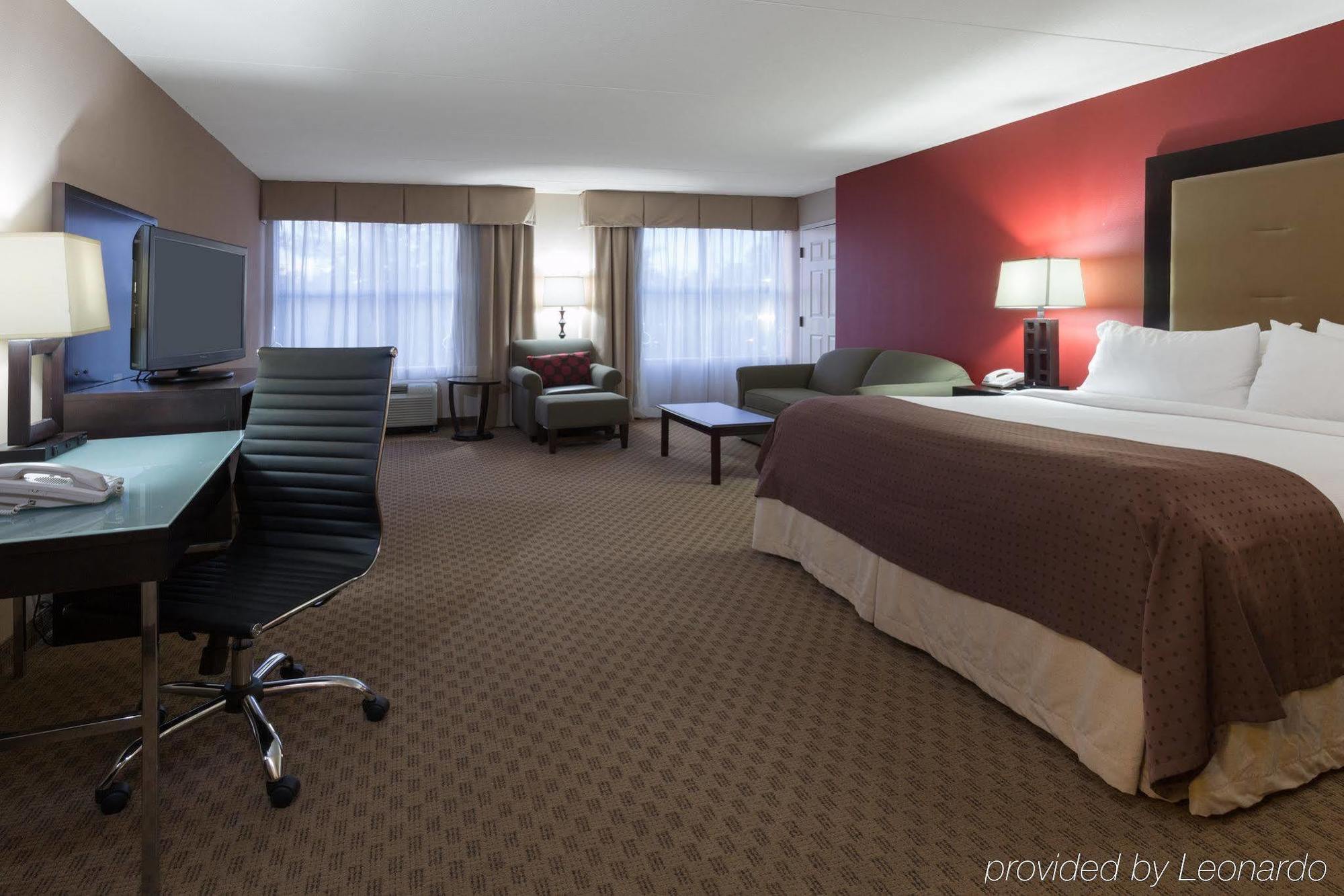 - Area By Ihg 3* Pensacola