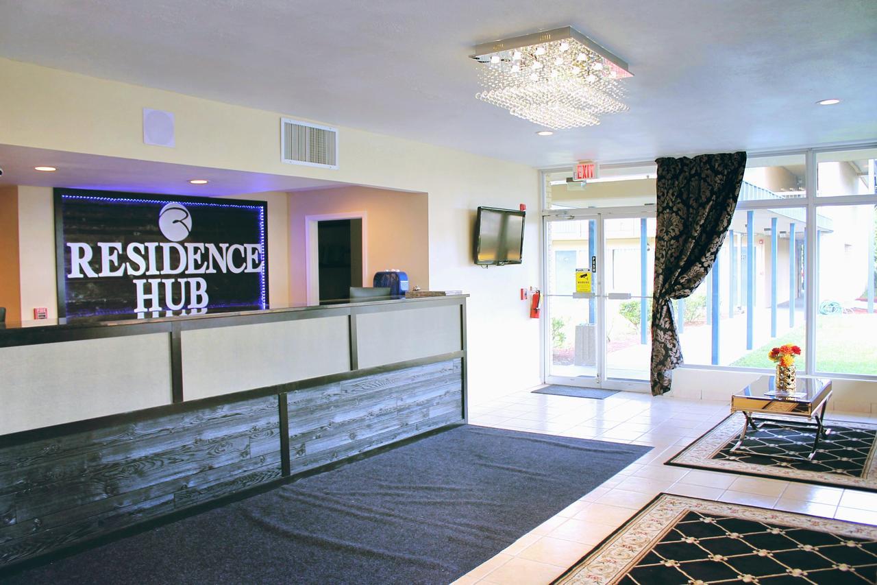 Motel Hub And