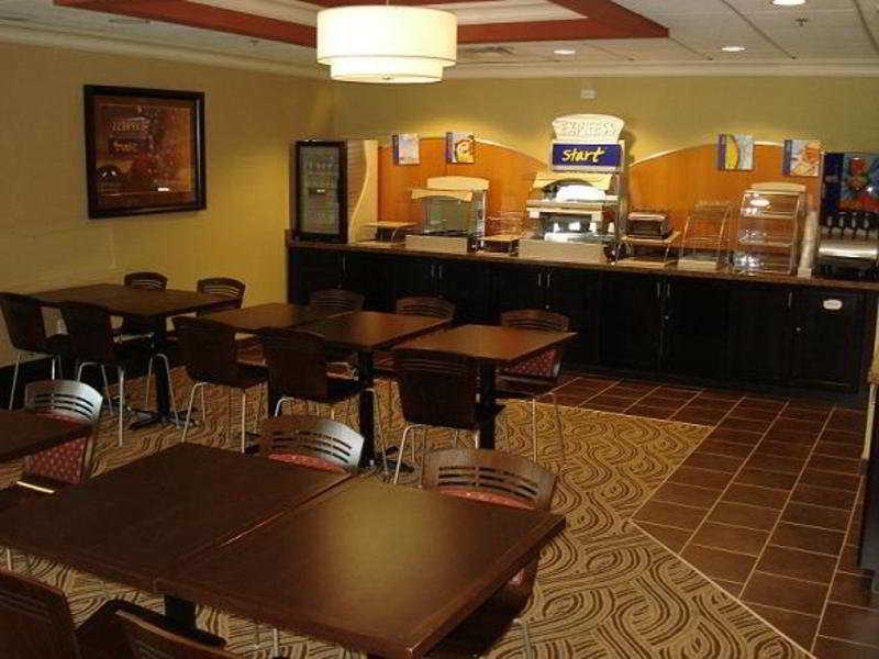 Hotel Express Lauderdale North - Executive Airport By Ihg 2*
