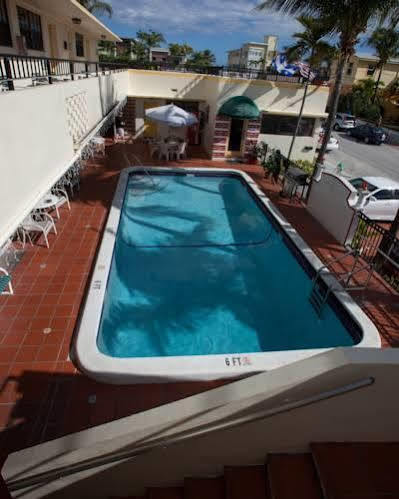 Pousada Suites Hollywood