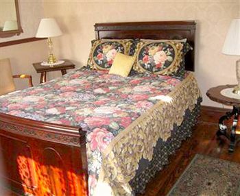 Victorian Bed & Breakfast 3*