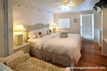 Resort Bungalow Beach Resort 2*