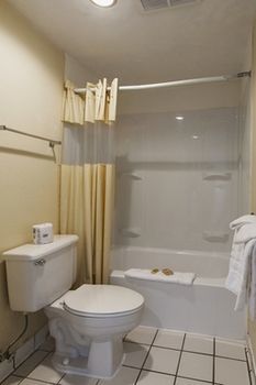 The Reef At Seahaven 3*