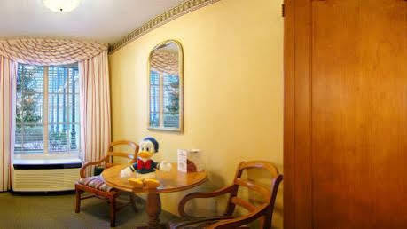 Disney's Port Orleans - French Quarter Lake Buena Vista