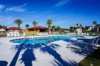 Horizon South By Counts-oakes 3*
