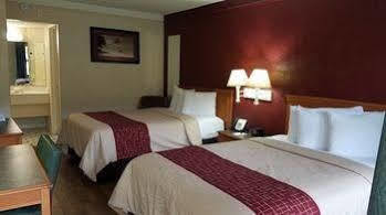 Motel Red Roof Tampa Bay - 2*