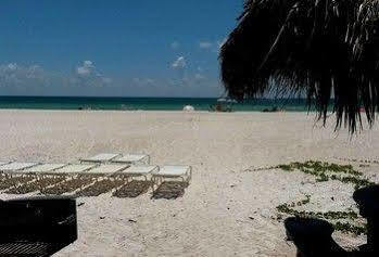 Seabreeze At Anna Maria Island Aparthotel