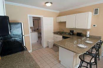 Seabreeze At Anna Maria Island Aparthotel Bradenton Beach