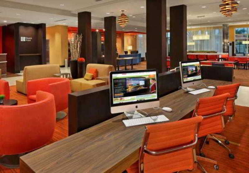 Courtyard By Marriott Miami Hotel 4*