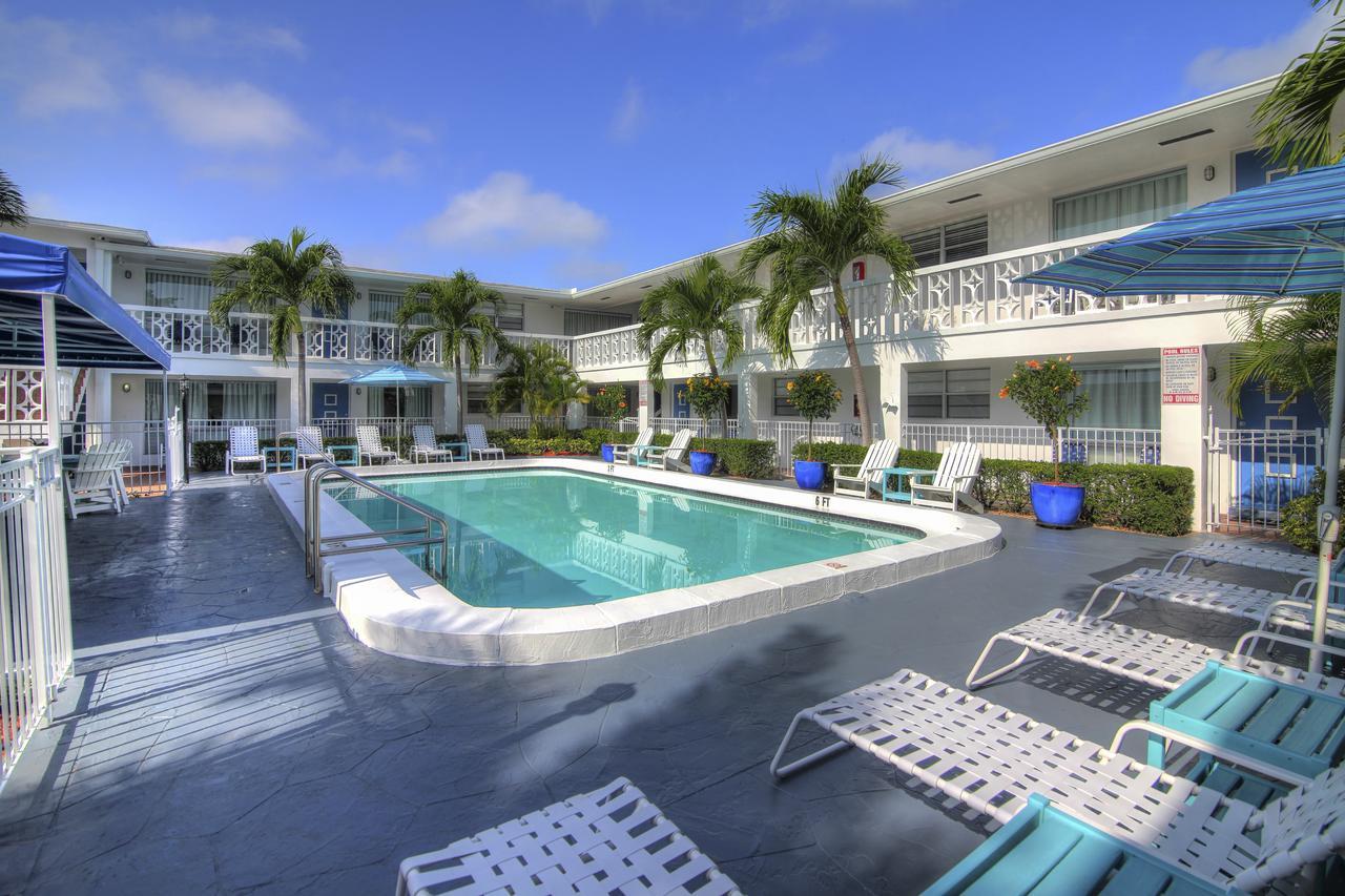 Hotel May-dee In Florida 3*