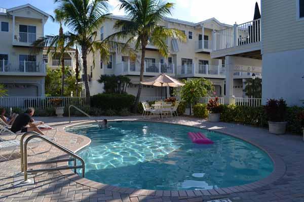 Apartment Bermuda Bay Three Bedroom 1467 *