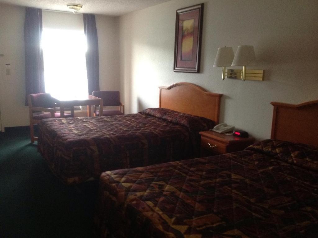 Super 8 - N.a.s. / Corry Area Motel