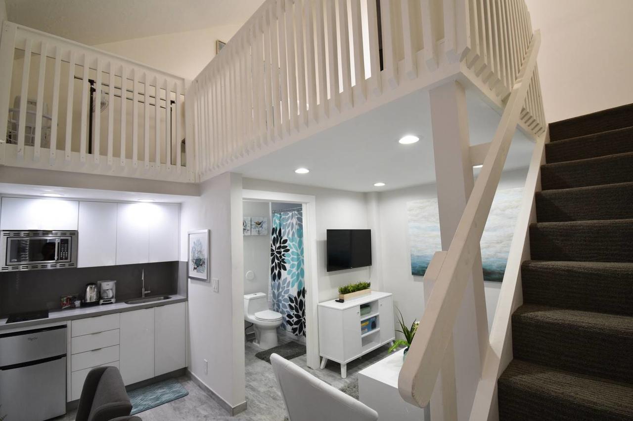 Apartment Steps From The Ocean Trendy Loft Unit # 6 Hollywood