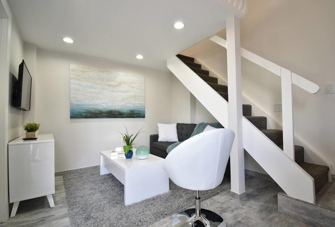 Steps From The Ocean Trendy Loft Unit # 6 Apartment