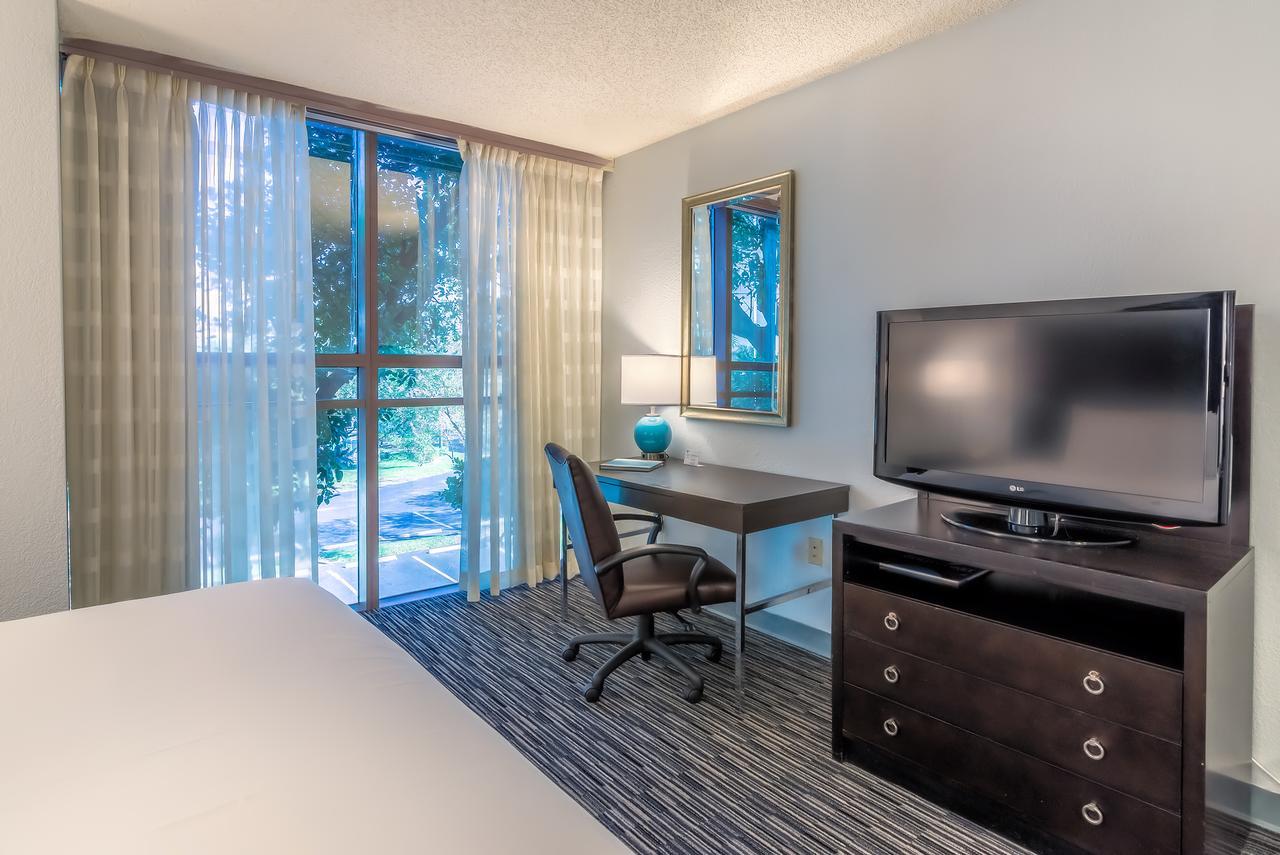 Sawgrass Grand And Sports Complex 3*