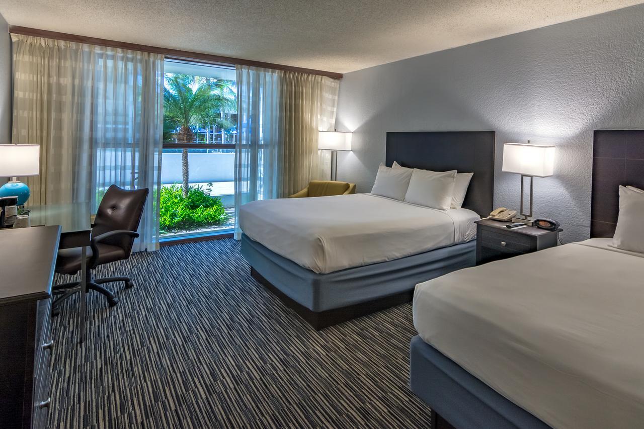 Hotel Sawgrass Grand And Sports Complex 3*