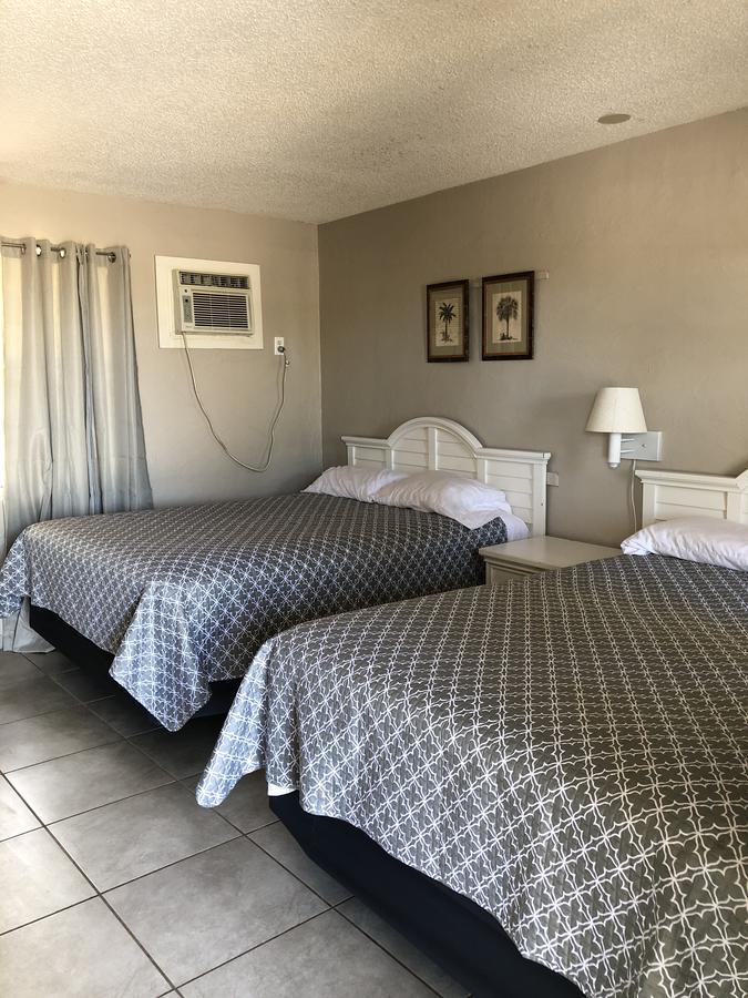Pennwood Motor Motel 2*