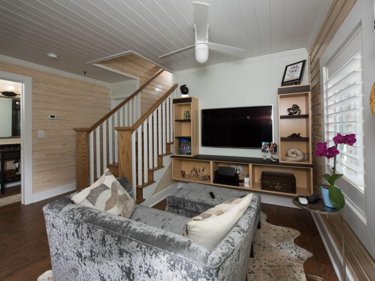 6west Madeira Beach