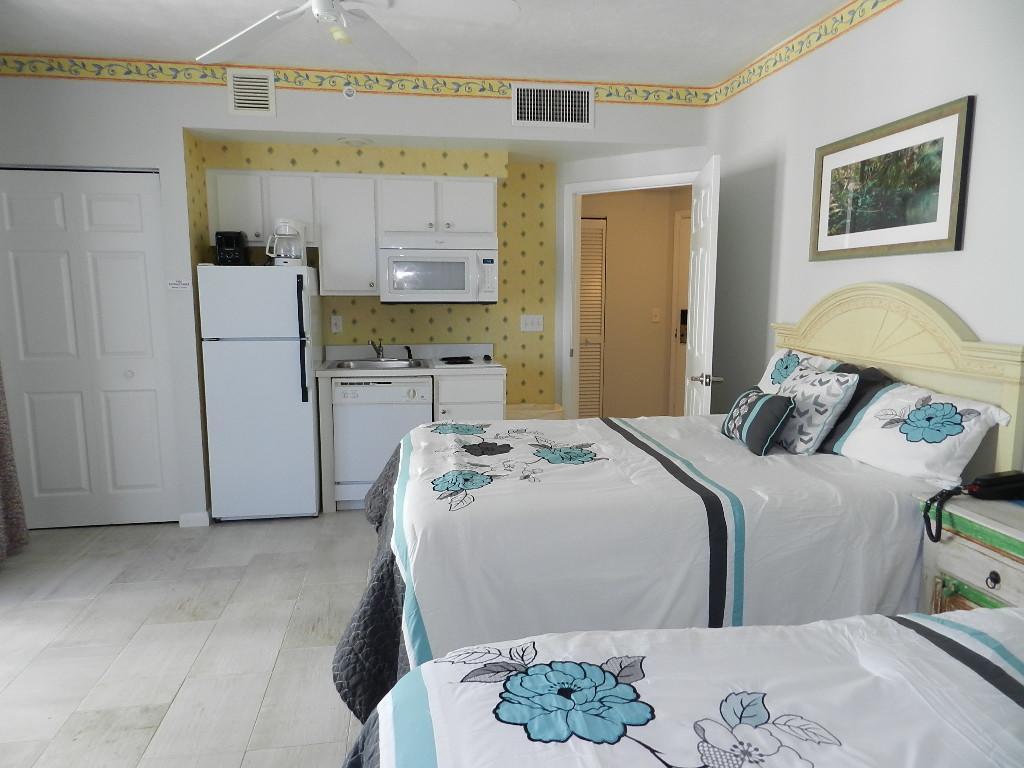 2 Bedroom Direct Oceanfront Wyndham Ocean Walk - Daytona Funland 1601 Daytona Beach