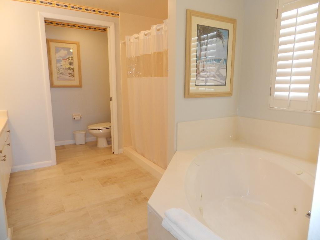 2 Bedroom Direct Oceanfront Wyndham Ocean Walk - Daytona Funland 1601 Daytona Beach