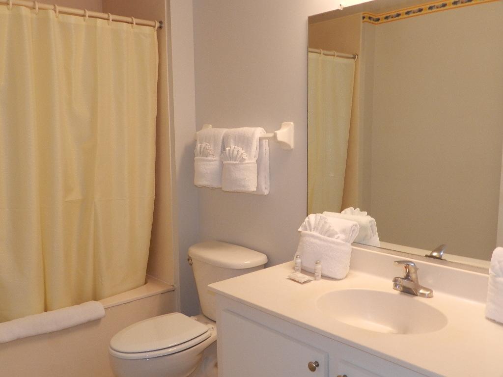 Apartment 2 Bedroom Direct Oceanfront Wyndham Ocean Walk - Daytona Funland 1601