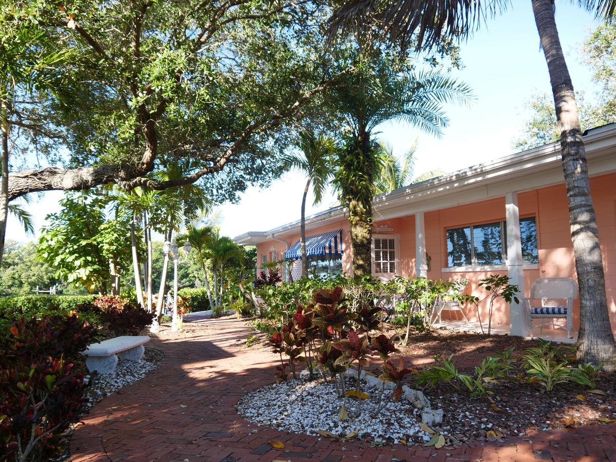Resort Siesta Key Bungalows