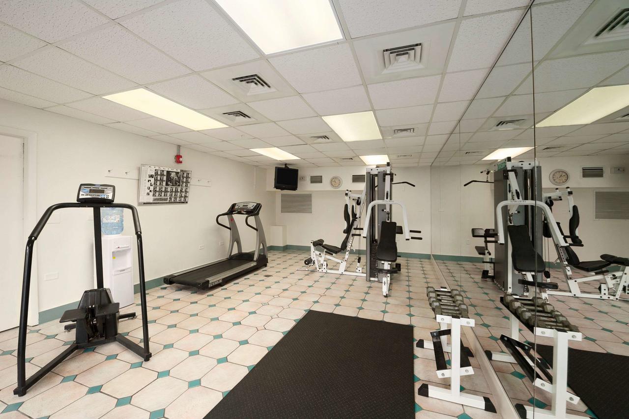 Ramada By Wyndham Downtown
