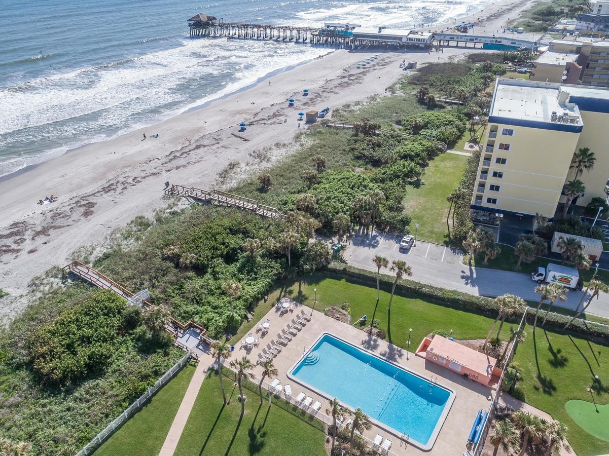 Cocoa Towers 3*