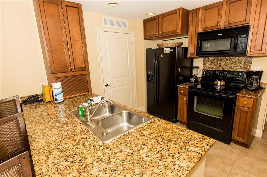 Sterling Breeze Apartment *