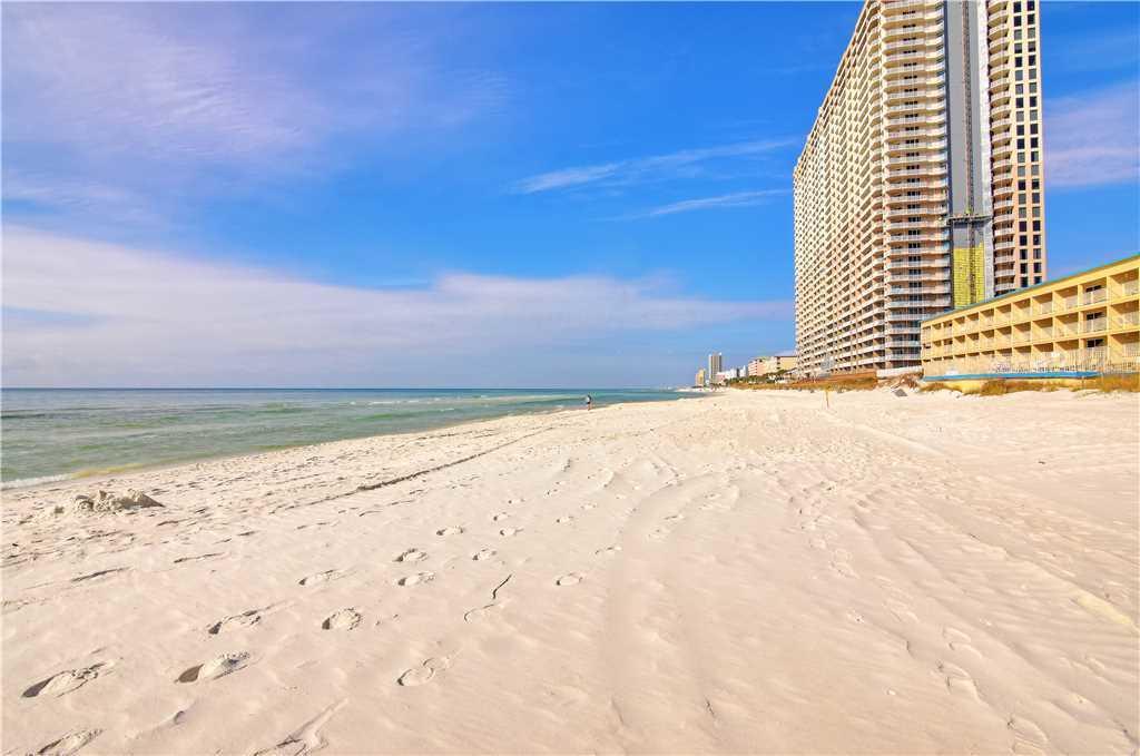 Sterling Breeze Apartment *