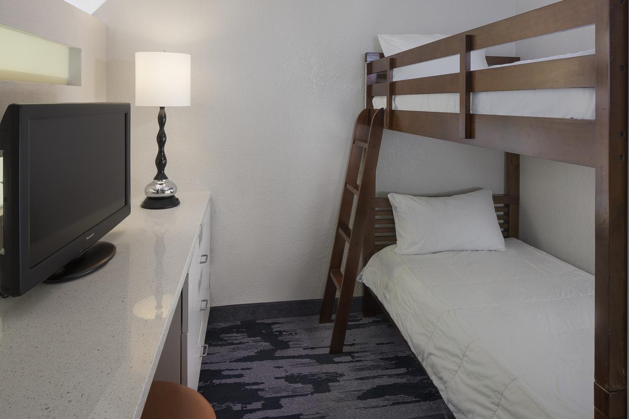 Fairfield & By Marriott Orlando Buena Vista Hotel Lake Buena Vista