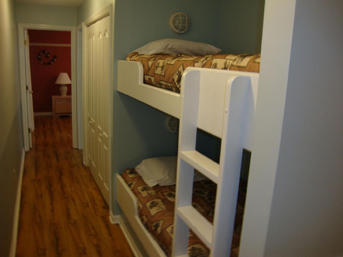 Horizon South Aparthotel 4*