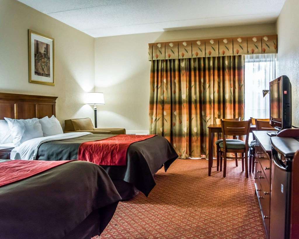 Baymont By Wyndham Bonita Springs