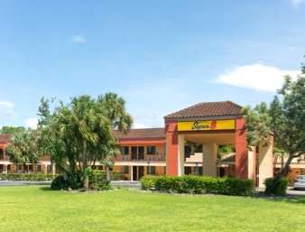 Super 8 By Wyndham *