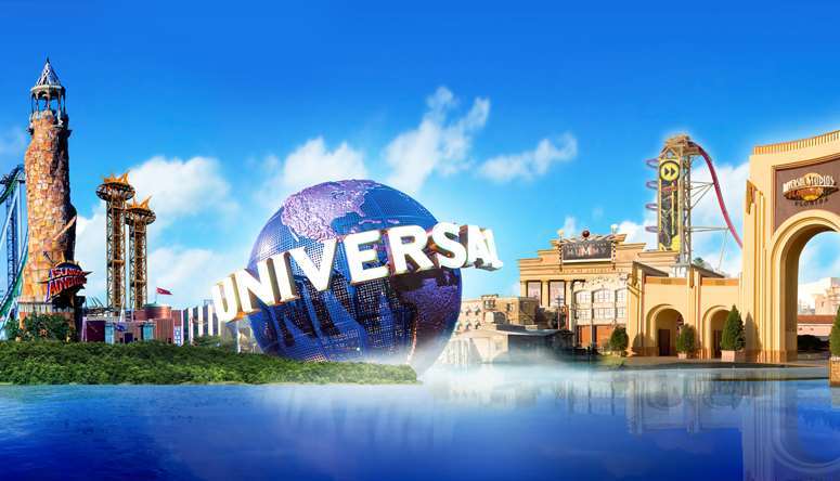Doubletree By Hilton At The Entrance To Universal