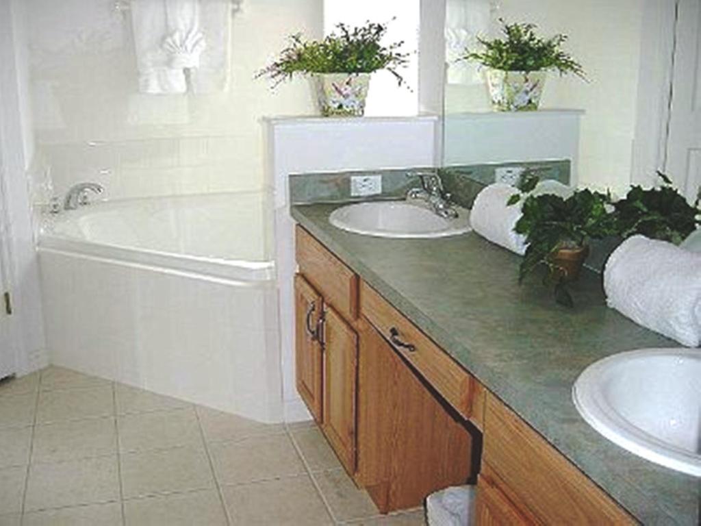 Sunsplash Vacation Homes